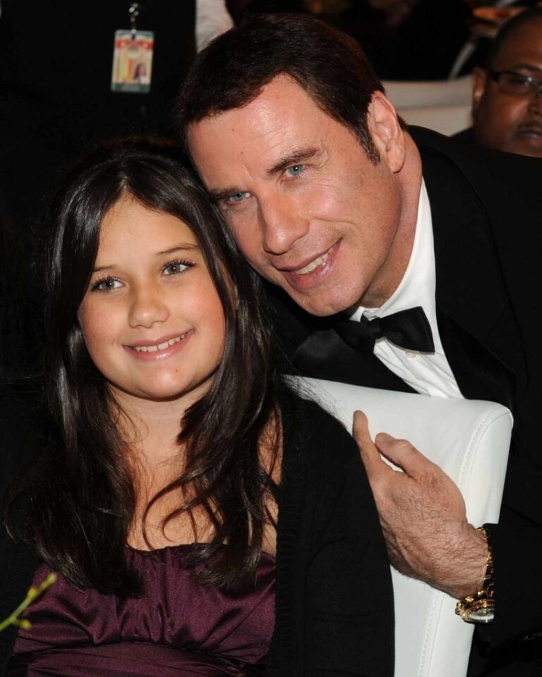 Unbelievable Transformation: Peek Inside the Glamorous World of Ella Bleu, John Travolta’s Daughter